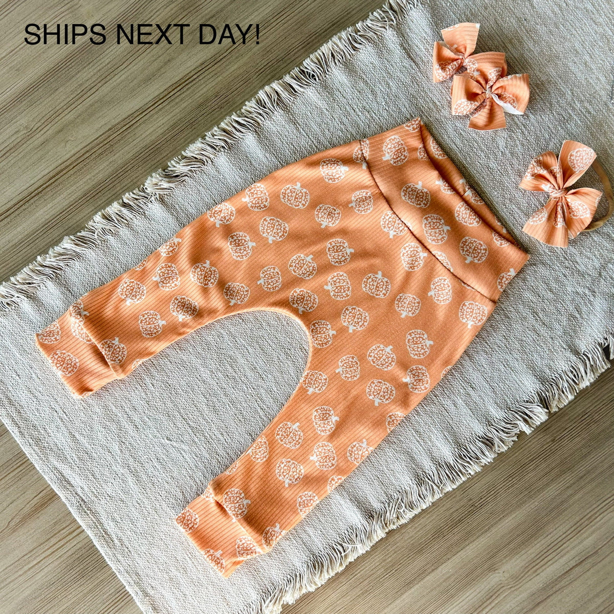 Halloween Pumpkin joggers for baby girl boy, gender neutral orange clothing, Halloween outfit for baby with bow, pumpkin toddler clothing